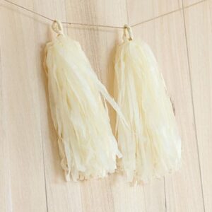 Tassels Tissue Cream