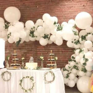balloon garlands
