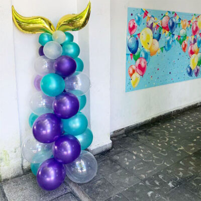 S shape foil balloons display6
