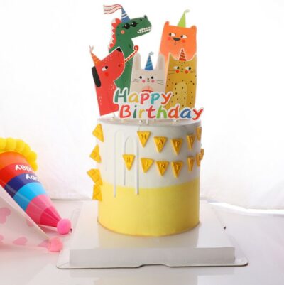 animal cake topper