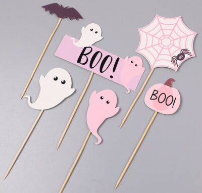 Gost cake topper